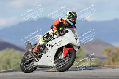 media/Nov-16-2025-Race Pace (Sun) [[8c5fa54630]]/Non Verified Riders (1st 20 Minutes)/7-Turn 9 Entry (210pm)/